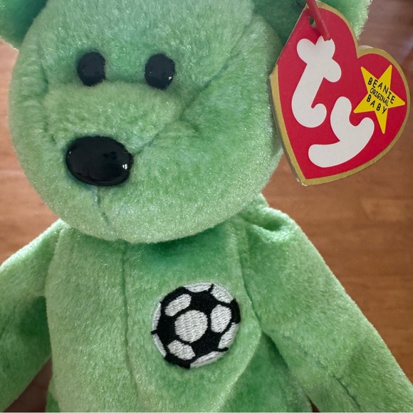 Vintage Ty Beanie Baby Kicks the Green Soccer Bear Babies Retired - Picture 2 of 5